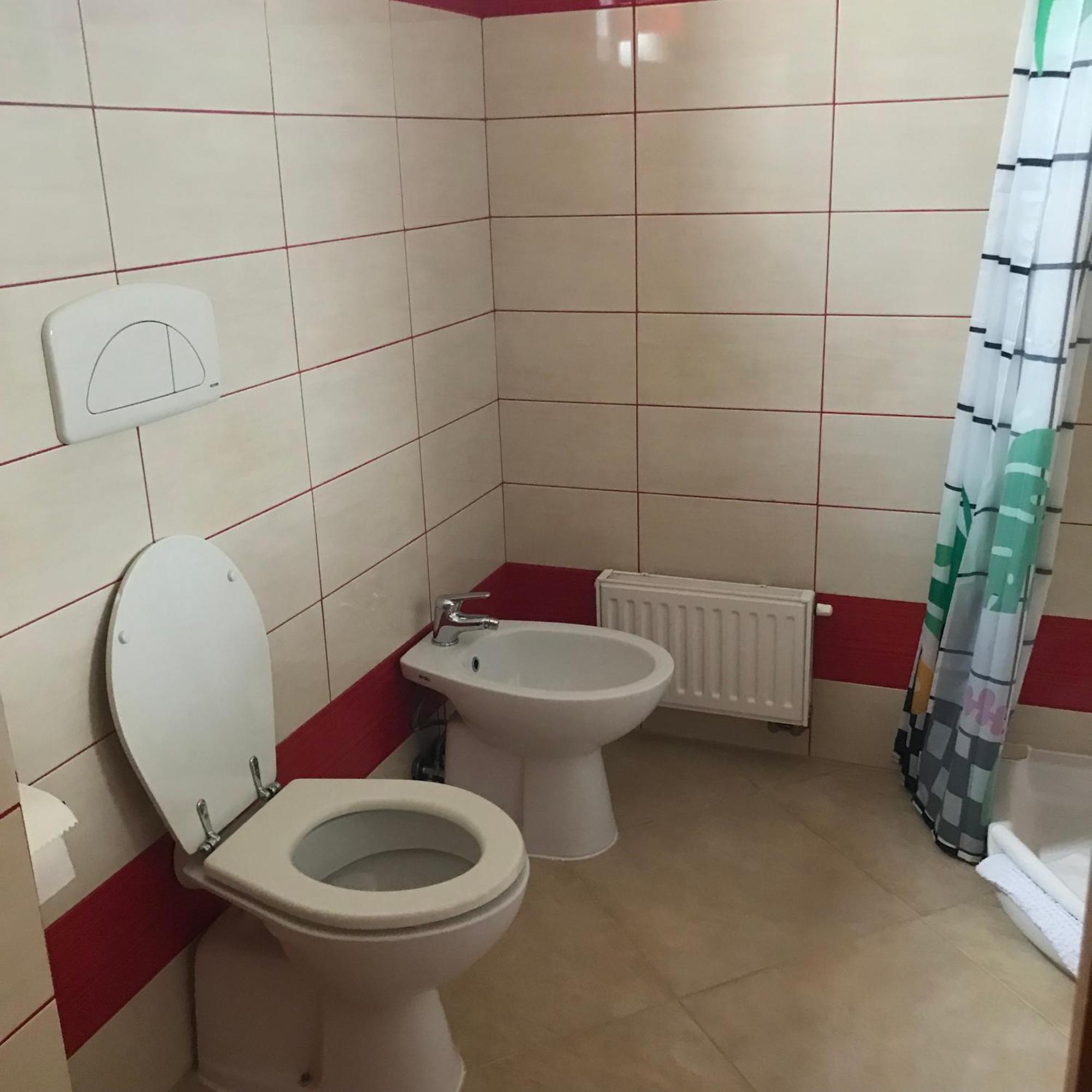 Noclegi Viva Mszczonów Extérieur photo